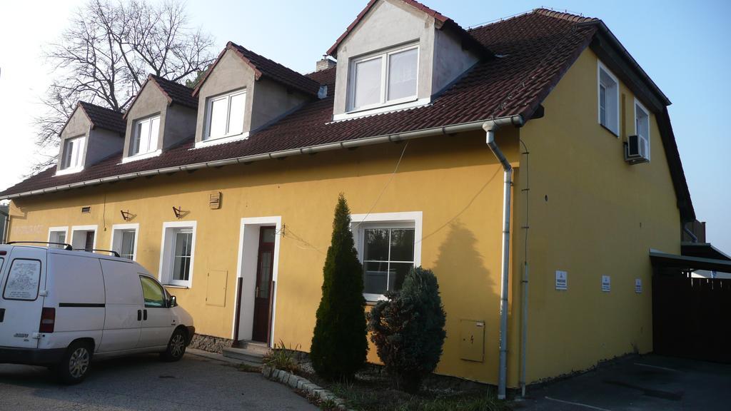 Apartments U Cara Ceske Budejovice Rom bilde