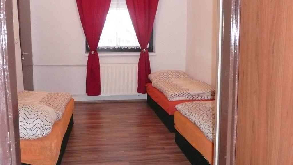 Apartments U Cara Ceske Budejovice Eksteriør bilde