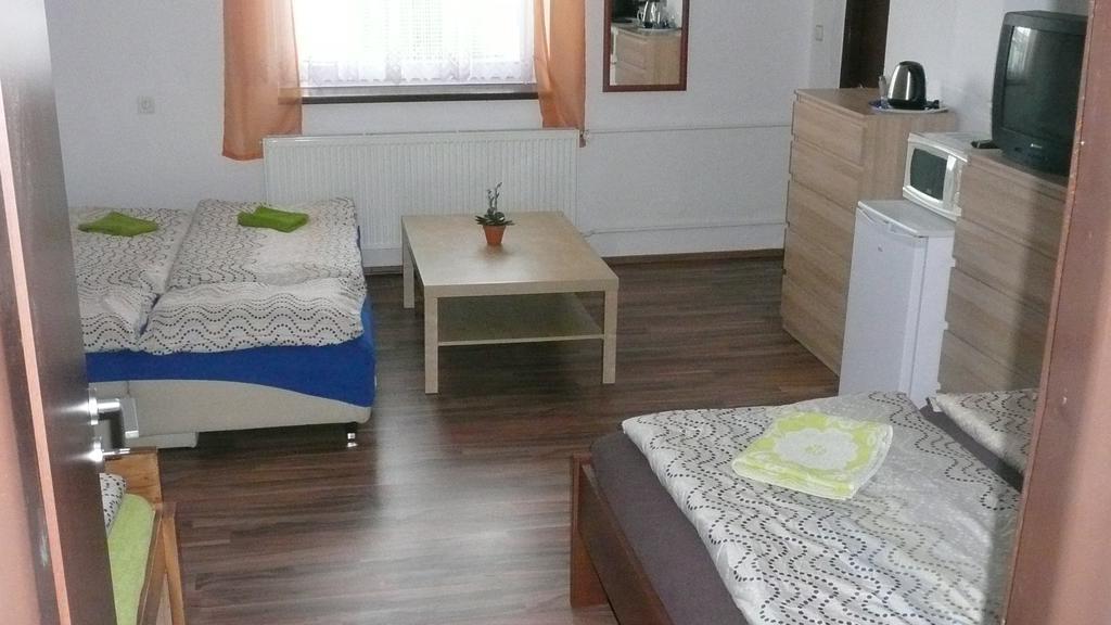 Apartments U Cara Ceske Budejovice Eksteriør bilde